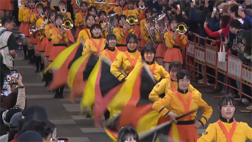  「橘色惡魔」攜手「翡翠騎士」西門町踩街磅礡演出 20日再襲捲南台灣