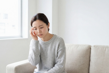 「講話找不到詞」恐是腦霧！醫教4招自我判斷 強逼專注反而更糟