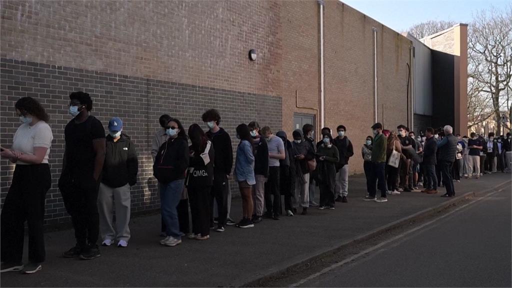 英校園爆「腦脊髓膜炎群聚」釀2死 疾管署：監測當地疫情