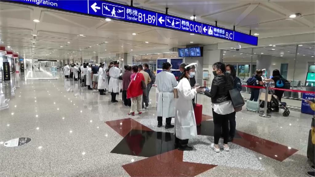 台灣邊境將於10月13日起開放，入境檢疫改採「0+7」。圖／台視新聞