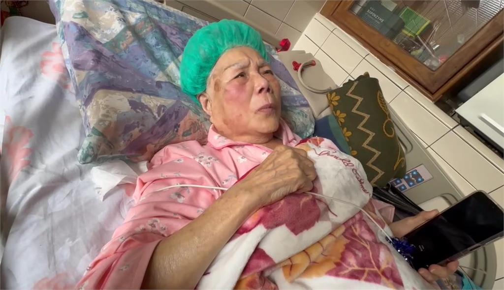 柯媽媽跌倒摔斷腿臥床仍心繫宣判 病榻淚崩喊「堅信兒子清白」