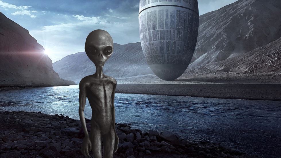 秘魯疑似出現2.1米高外星人，政府推測是盜礦者假扮。示意圖／翻攝自Pixabay