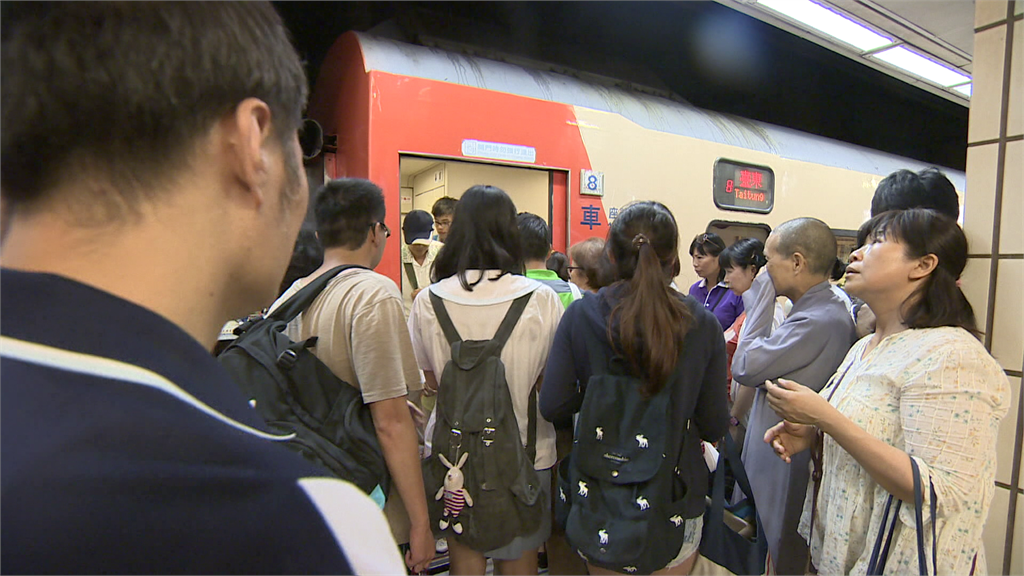 台鐵中秋連假車票將在8月20日開放訂票。圖／台視新聞（資料畫面）