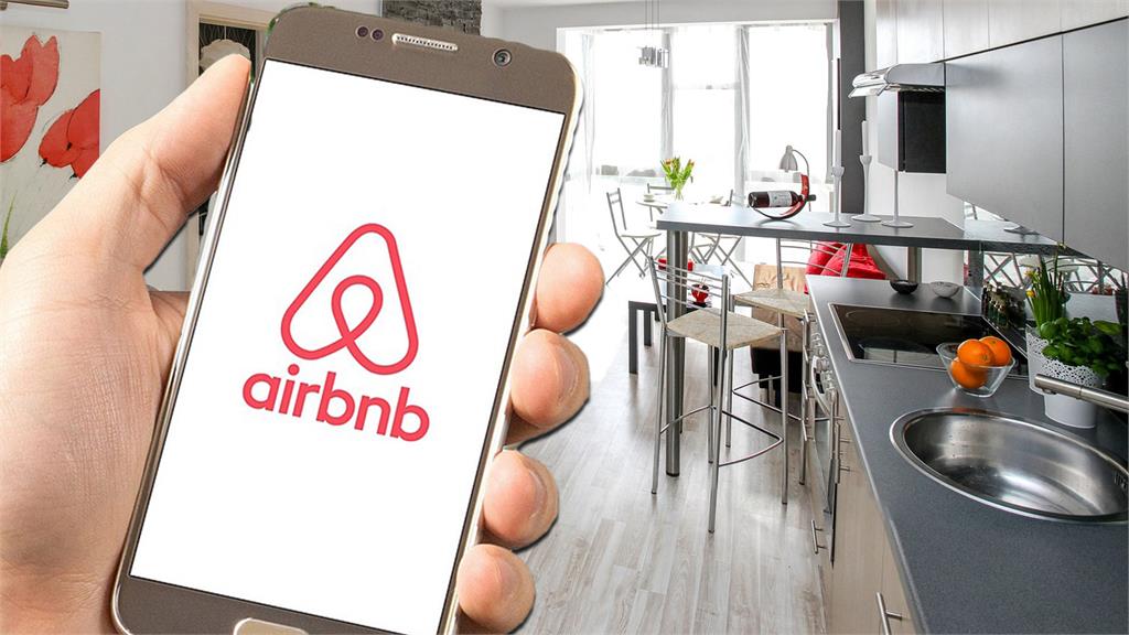 網友訂爆烏克蘭Airbnb，「只訂不住」只為援助烏國。圖／翻攝自Pixabay