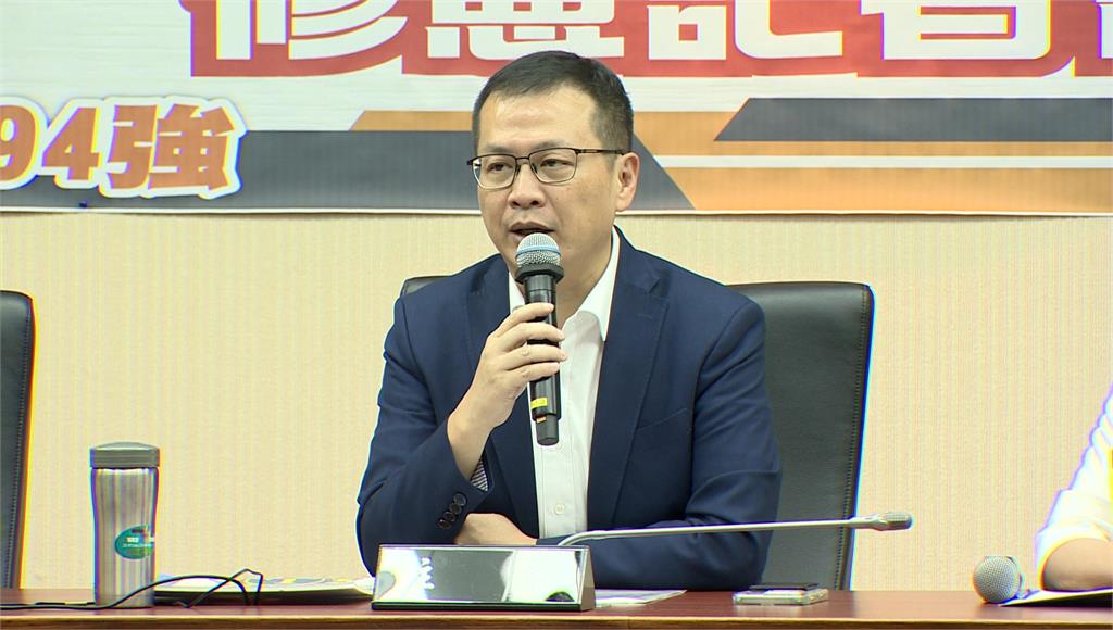 羅智強宣布將推動「總統二輪決選制」。圖／台視新聞