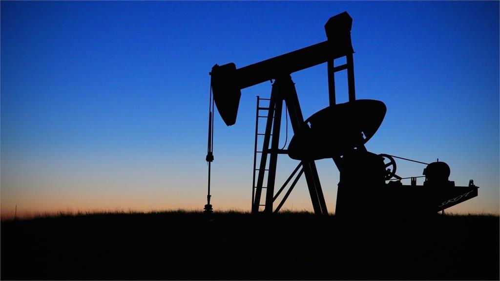 國際原油飆漲，油國組織OPEC+拒絕再進一步增產，示意圖／翻攝自CC0免費圖庫