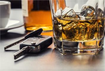 喝酒隔天開車有酒駕風險！  用「1招」防隔夜醉