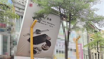 西門町商圈 「3層樓高」廣告看板傾斜45度嚇壞人