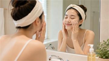 卸妝油品牌TOP 10！DHC、植村秀、蜜妮.....