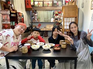 《雙星家遊團》何妤玟、哈孝遠雙家庭 共享親子同遊...