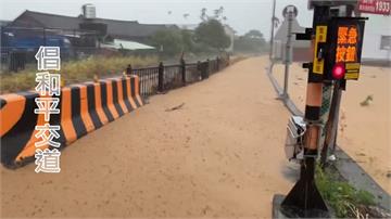 泥流淹沒鐵軌！ 台鐵宣布集集線停駛