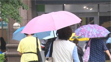 週末出遊帶傘！今午後慎防「雷陣雨」 2區熱爆飆3...