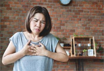 不喝咖啡、不吃甜點還是胃食道逆流？ 醫揭「真正元...