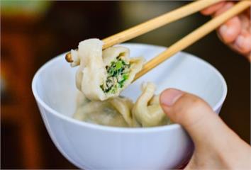 鍋貼、水餃、抄手誰最胖？ 營養師揭「熱量排行」