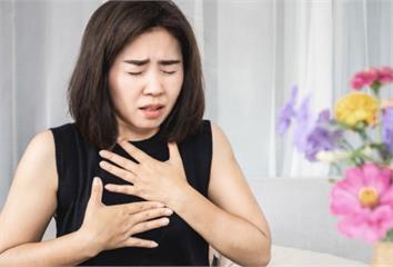「臉上3條紋路」恐是心臟病警訊！ 耳垂出現皺摺注...