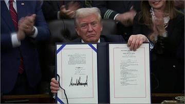 川普成立加薩「和平理事會」 10億美元獲永久席次...