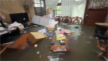 台南後壁暴雨水淹達70公分高 「家具水上漂」居民...