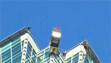 完成徒手攀101壯舉！AIT發文恭喜霍諾德：讓更...