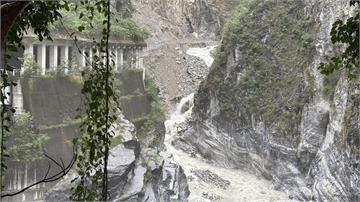 花蓮立霧溪堰塞湖溢流加大可能潰決！ 林保署緊急通...