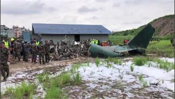 尼泊爾機場墜機意外「18人罹難」 僅飛行員倖存