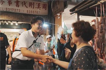 沈伯洋拜票行程爆量！被要求「強制休息」 吳思瑤：他就是拼命三郎