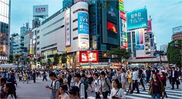 東京增3萬例確診創新高 醫療警戒升至最高級「紅色...