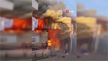 土耳其香水倉庫火災釀6死、5傷 目擊者：大火發生...