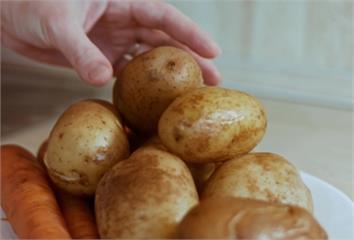 地瓜vs馬鈴薯誰升糖快？營養師曝答案  很多人都...