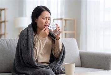 30歲女服EVE止痛藥竟終身洗腎！醫揭「關鍵真相...