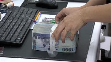 今年年終平均1.7個月、發放8萬2753元創新高...