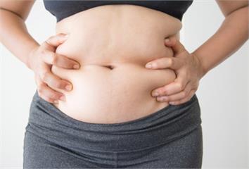 吃一樣卻更易胖？營養師點名「8徵兆」 手腳冰冷、...