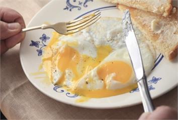 吃哪些食物容易脹氣？雞蛋、豆製品都上榜
