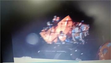 貨輪「大發一號」台東外海遭油輪撞沉 9船員獲救