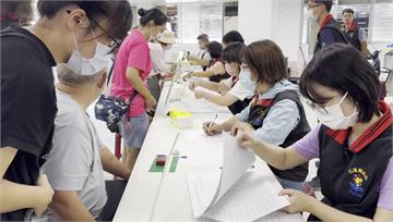 花蓮今發5萬慰助金！一早現排隊潮 部分災民「一度...