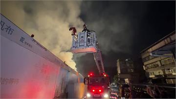 北市都更工地深夜火警！地下室悶燒3000平方公尺...