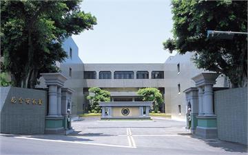 「1件不留、1字不遮」 國安局解密移交近15萬件...