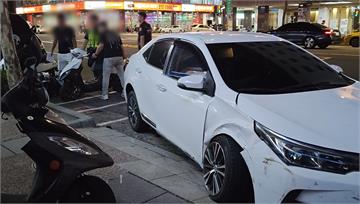 衰！駕駛「顧聊天」連撞5車　遭撞車主無奈：才剛買...