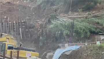 連日大雨土石鬆動 台鐵集集段隧道施工坍塌