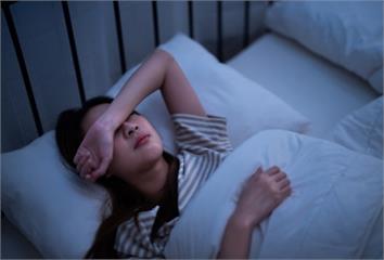 吃安眠藥還是睡不好？可能是「擔心睡不著」害的4招...