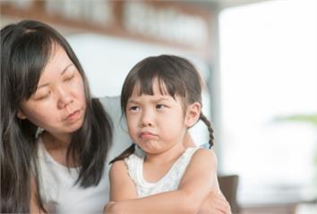 當媽真的老更快？ 研究：生育可能讓細胞年齡提前1...