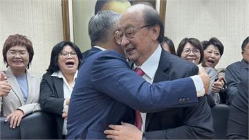 終結「萬年總召」柯建銘時代！蔡其昌接任民進黨團總召