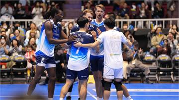 TPVL／終結台中連莊開季23連勝！ 台鋼天鷹3...