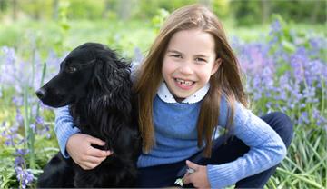 英國夏綠蒂公主7歲了！ 新寵物「歐拉」亮相