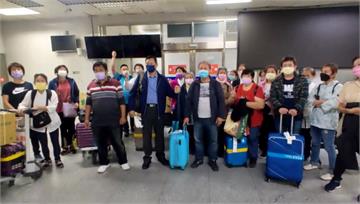 立榮航空班機故障 旅客不滿被「放生機場」氣喊：我...