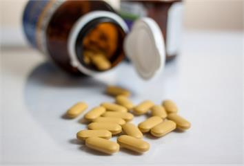 B群補錯反而睡不好！專家解析「助眠 vs. 醒腦...