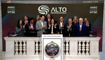 政府關門僵局現曙光！道瓊上漲559點 收盤指數創...