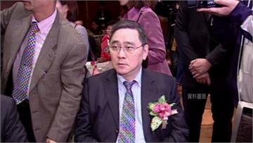 去年才甩認子風波！74歲王文洋再爆「穩交20歲女...