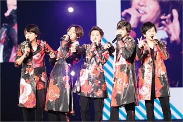 休團4年半...日本天團「嵐」宣布解散！2026...