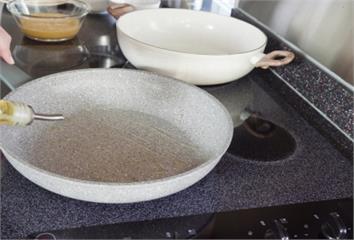 好油怎麼挑？醫揭「1關鍵比例」  很多人都吃錯