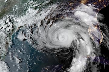四級颶風「艾達」登陸！ 路易斯安那州嚴陣以待